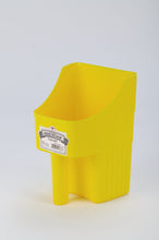 Miller Little Giant Plastic Feed Scoop 3 qt