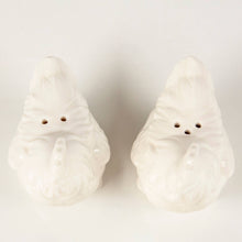 Primitives by Kathy - Chickens Salt And Pepper Shakers